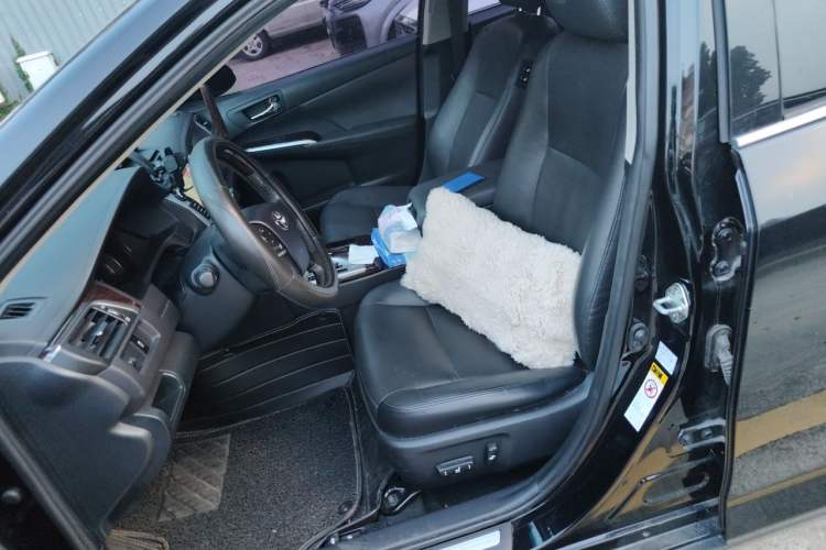 Used Toyota Camry 2015 2.0G Premier Edition Left Front Seat
