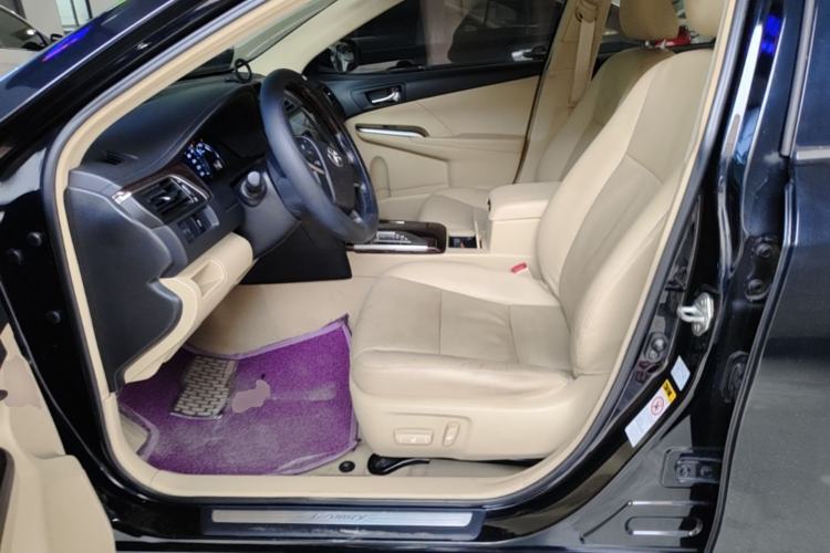 Used Toyota Camry 2015 2.0G Premier Edition Left Front Seat
