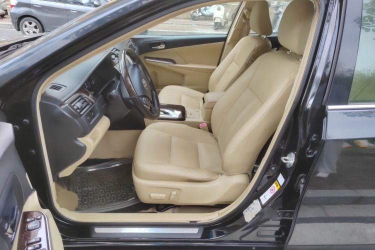 Used Toyota Camry 2015 2.0G Premier Edition Left Front Seat