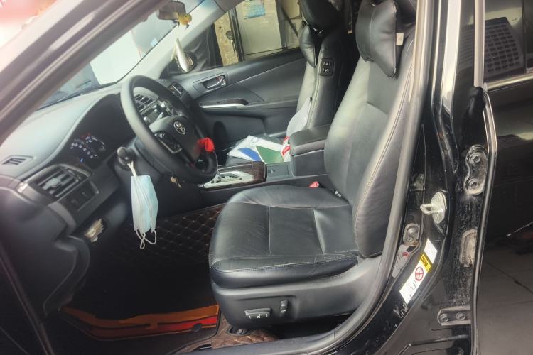 Used Toyota Camry 2015 2.0G Premier Edition Left Front Seat