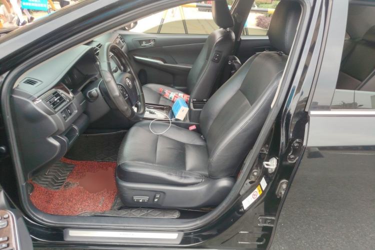 Used Toyota Camry 2015 2.0G Premier Edition Left Front Seat