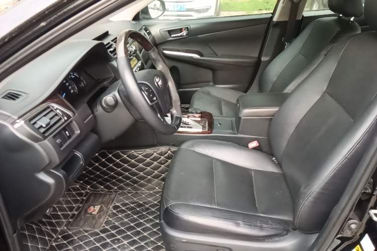 Used Toyota Camry 2015 2.0G Premier Edition Left Front Seat