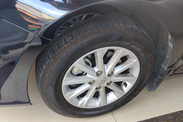 Used Toyota Camry 2015 2.0G Premier Edition Left Front Wheel Hub