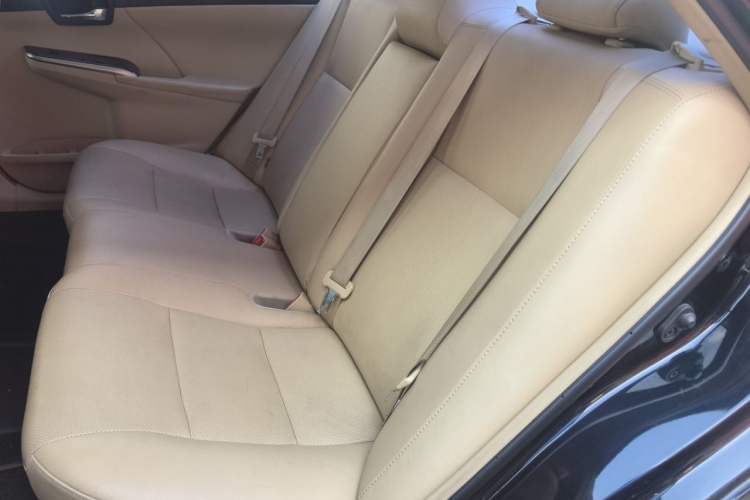 Used Toyota Camry 2015 2.5G Luxury Navigation Edition Left Rear Seat