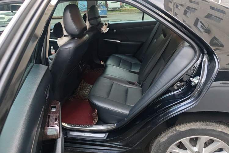 Used Toyota Camry 2015 2.0G Premier Edition Left Rear Seat