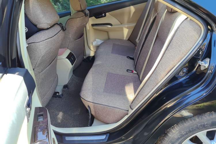 Used Toyota Camry 2015 2.0E Elite Edition Left Rear Seat