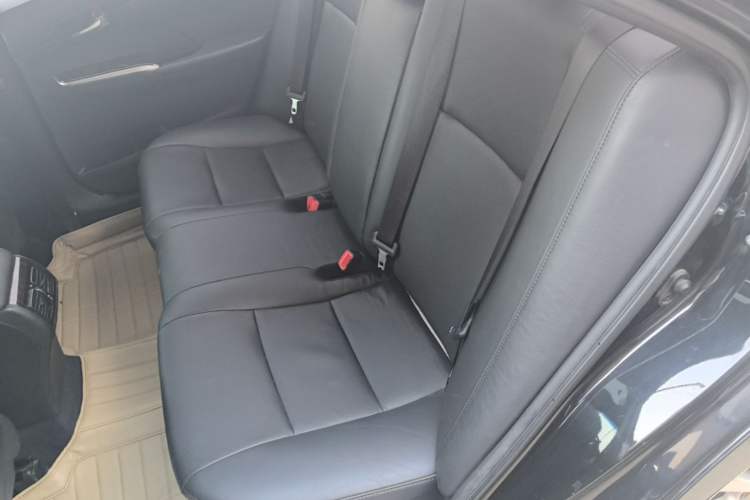 Used Toyota Camry 2015 2.5G Luxury Navigation Edition Left Rear Seat