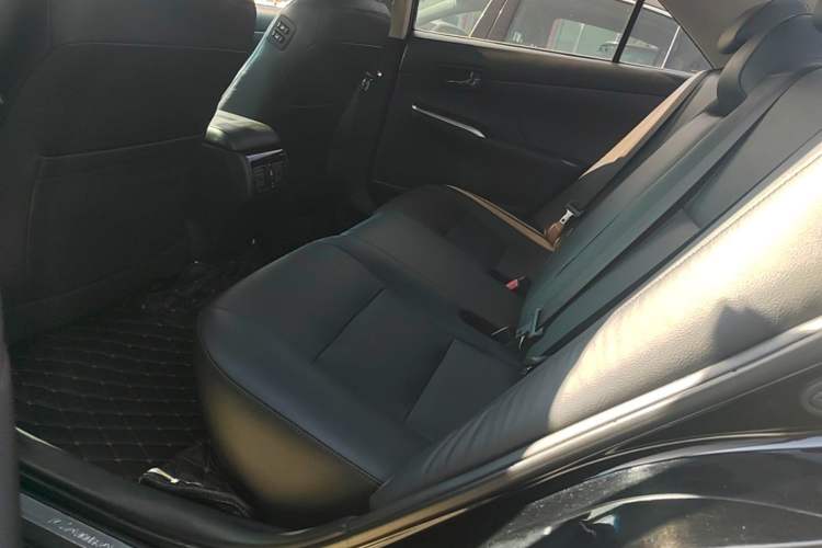Used Toyota Camry 2015 2.0G Premier Edition Left Rear Seat