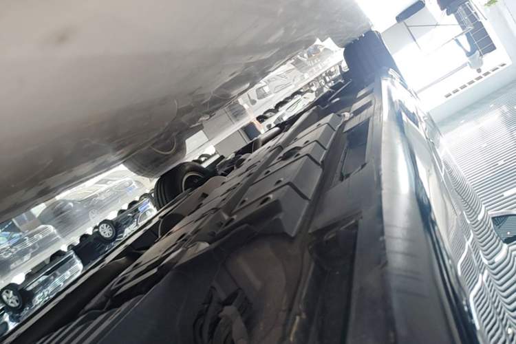 Used Toyota Camry 2015 2.0G Premier Edition Left Side Sill
