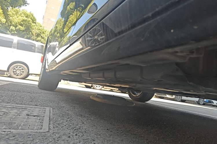 Used Toyota Camry 2015 2.5G Luxury Navigation Edition Left Side Sill