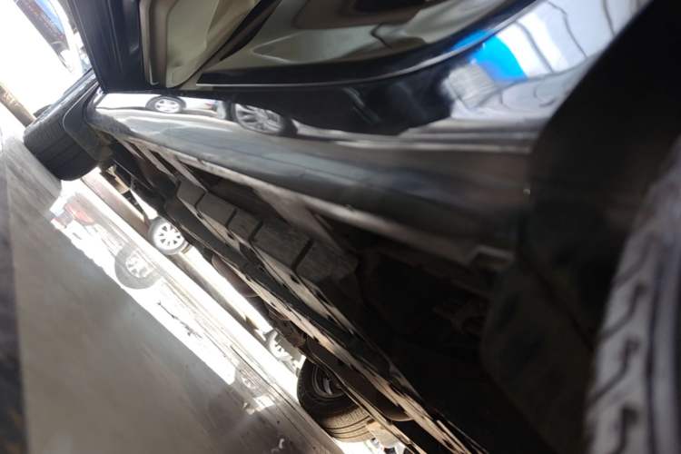 Used Toyota Camry 2015 2.0G Premier Edition Left Side Sill