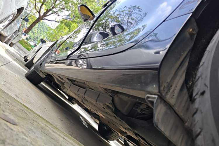 Used Toyota Camry 2015 2.0G Premier Edition Left Side Sill