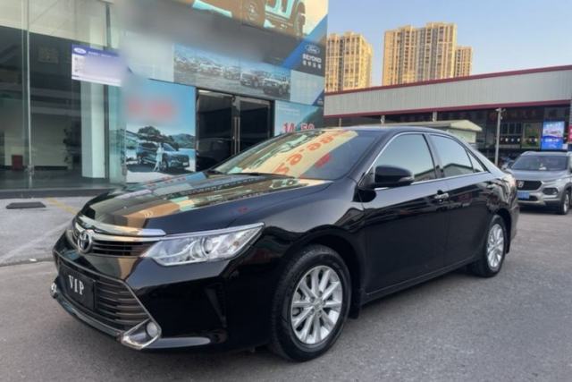 Used Toyota Camry 2015 2.0G Premier Edition