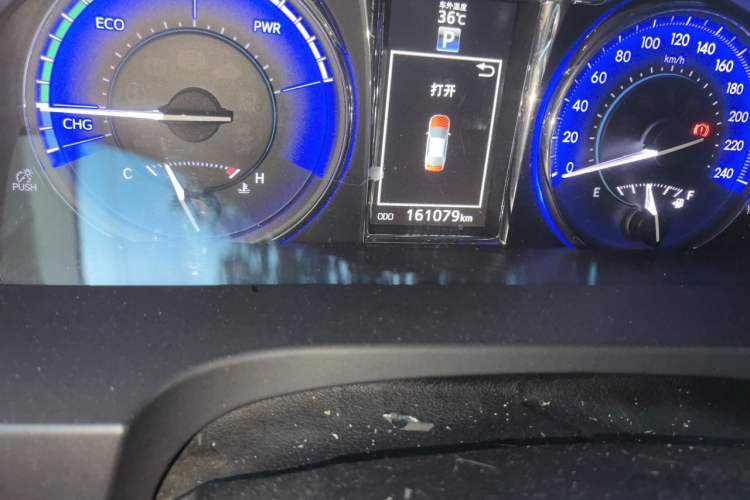 Used Toyota Camry 2015 Dual-Engine 2.5 HG Luxury Navigation Edition Odometer Close Up
