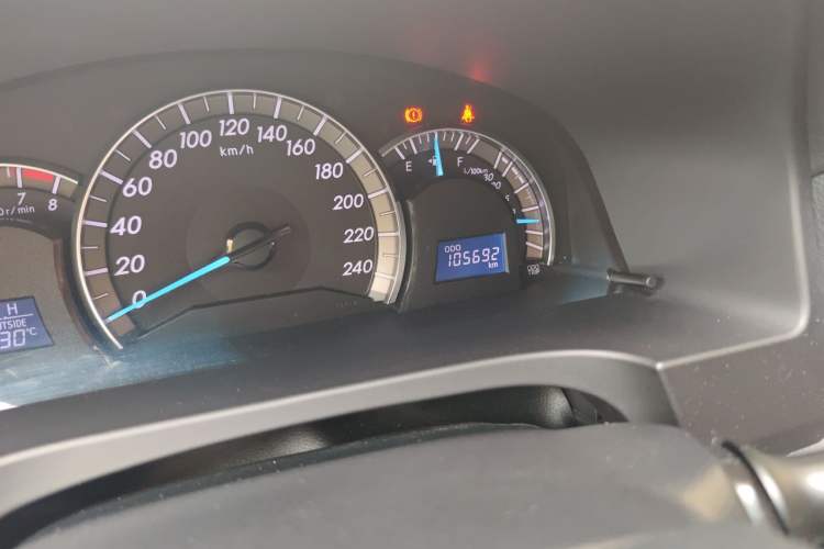 Used Toyota Camry 2015 Junrui 2.0S Activa Edition Odometer Close Up