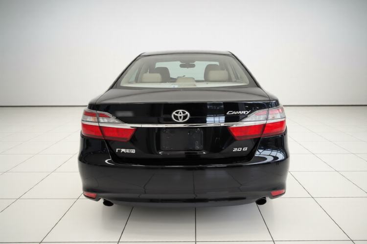 Used Toyota Camry 2015 2.0G Premier Edition Rear