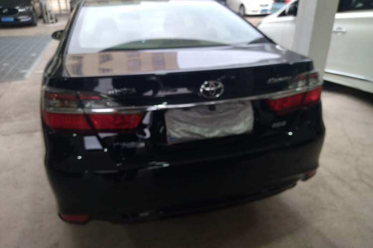 Used Toyota Camry 2015 2.0G Premier Edition Rear