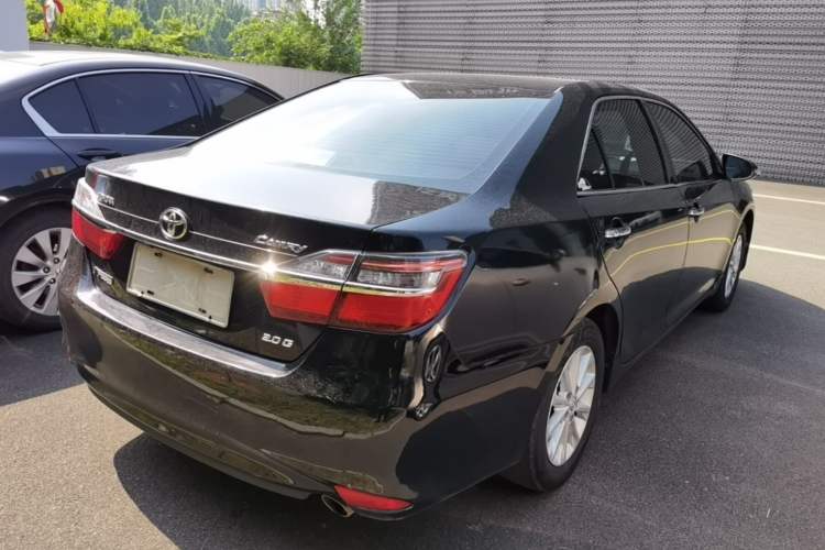 Used Toyota Camry 2015 2.0G Premier Edition Rear Right 45 Deg