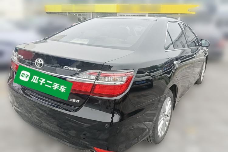 Used Toyota Camry 2015 2.5G Luxury Navigation Edition Rear Right 45 Deg