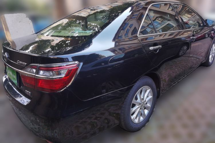 Used Toyota Camry 2015 Dual-Engine 2.5 HG Luxury Navigation Edition Rear Right 45 Deg