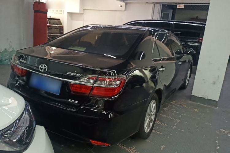 Used Toyota Camry 2015 2.0G Premier Edition Rear Right 45 Deg