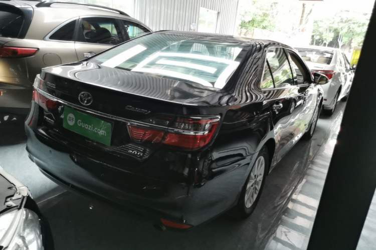 Used Toyota Camry 2015 2.0G Premier Edition Rear Right 45 Deg