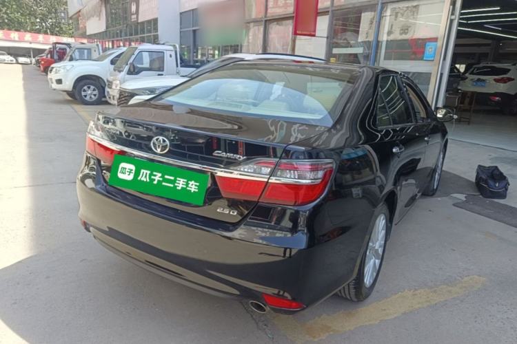 Used Toyota Camry 2015 2.5G Luxury Navigation Edition Rear Right 45 Deg