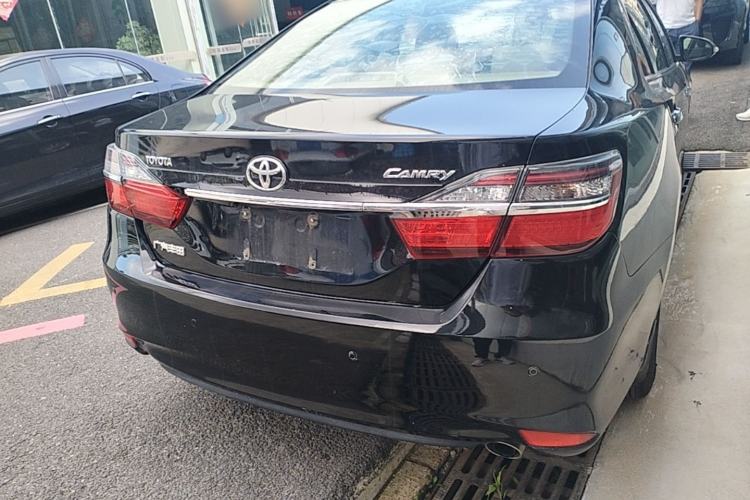 Used Toyota Camry 2015 2.0E Elite Edition Rear Right 45 Deg