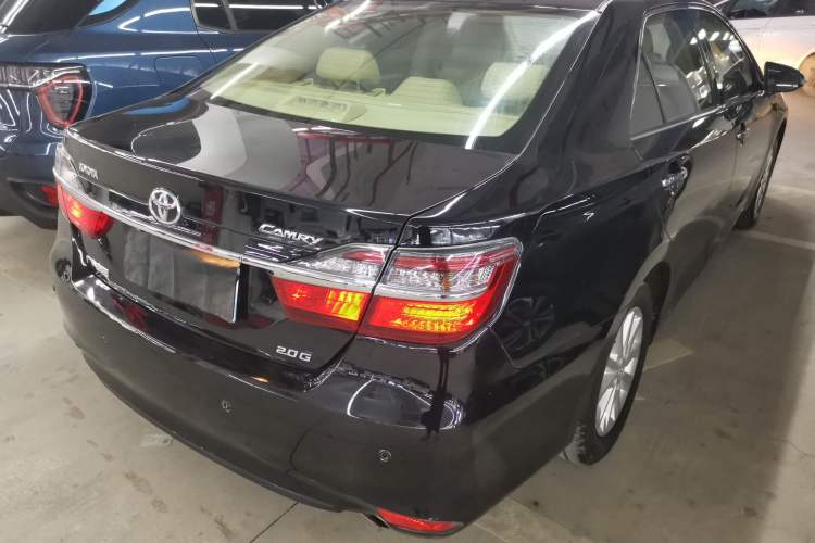 Used Toyota Camry 2015 2.0G Premier Edition Rear Right 45 Deg