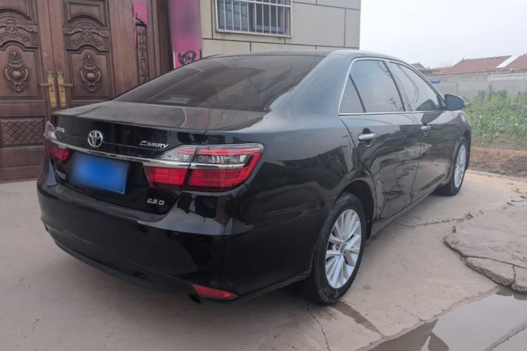 Used Toyota Camry 2015 2.5G Luxury Navigation Edition Rear Right 45 Deg
