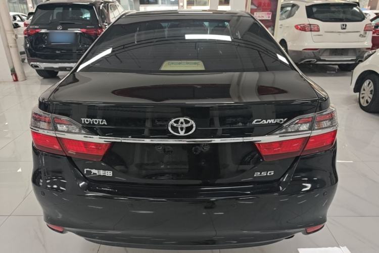 Used Toyota Camry 2015 2.0E Elite Edition Rear