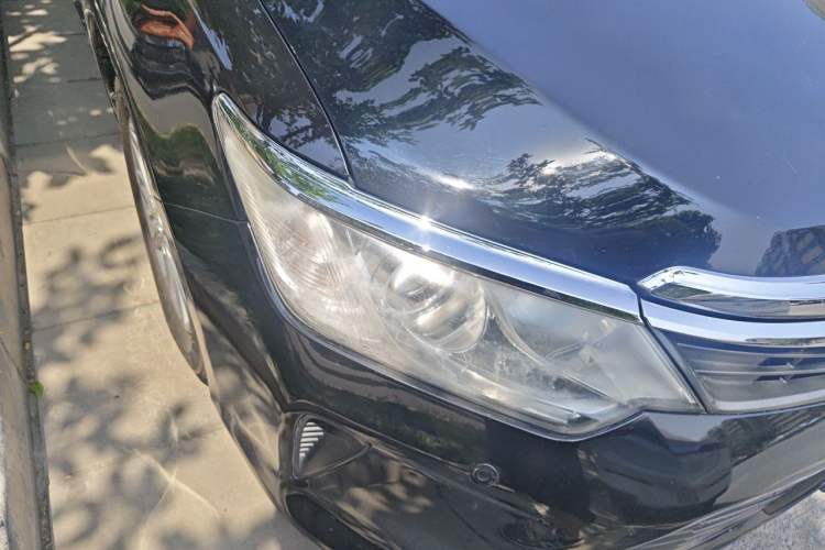 Used Toyota Camry 2015 2.0G Premier Edition Right Front Headlight