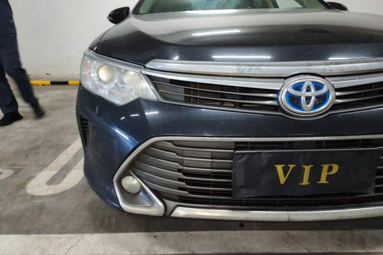 Used Toyota Camry 2015 Dual-Engine 2.5 HG Luxury Navigation Edition Right Front Headlight