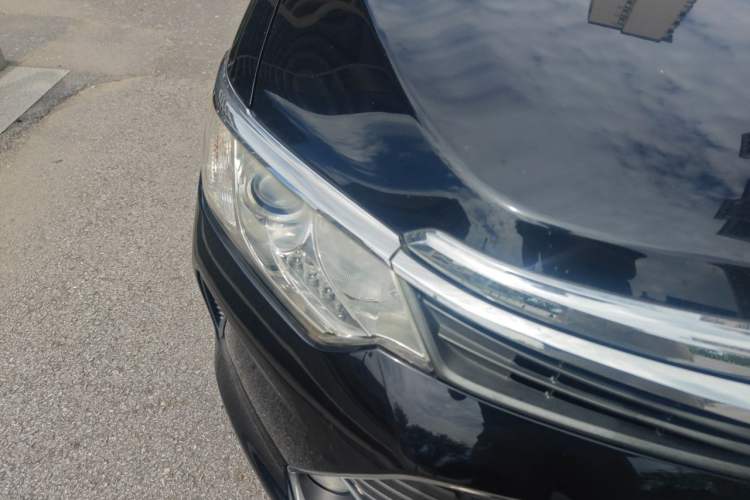 Used Toyota Camry 2015 2.0G Premier Edition Right Front Headlight
