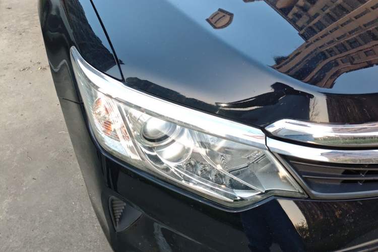 Used Toyota Camry 2015 2.0G Premier Edition Right Front Headlight