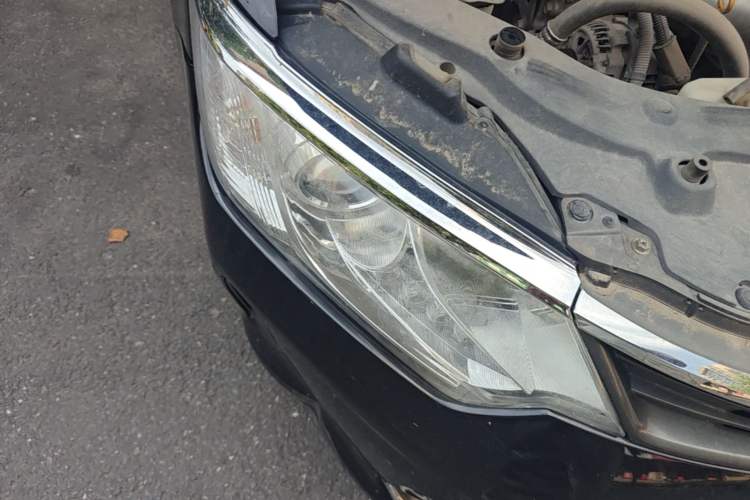 Used Toyota Camry 2015 2.0G Premier Edition Right Front Headlight