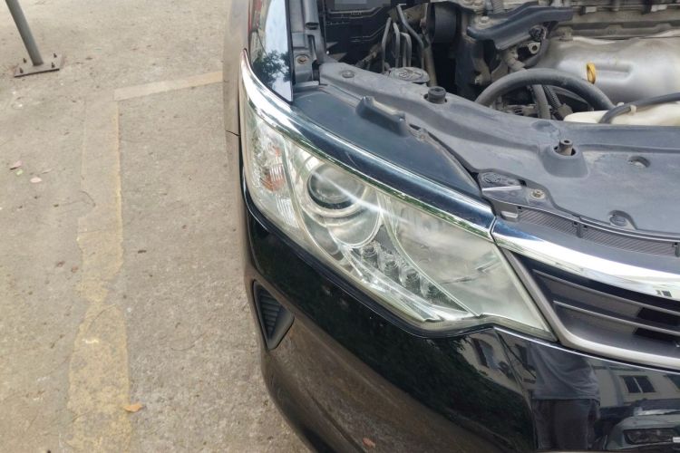 Used Toyota Camry 2015 2.0G Premier Edition Right Front Headlight