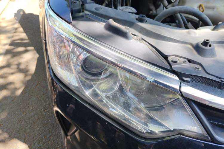 Used Toyota Camry 2015 2.0G Premier Edition Right Front Headlight