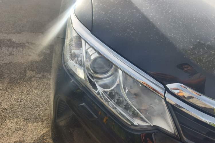 Used Toyota Camry 2015 Dual-Engine 2.5 HG Luxury Navigation Edition Right Front Headlight