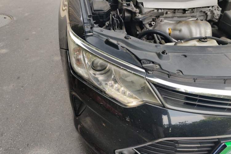 Used Toyota Camry 2015 2.0G Premier Edition Right Front Headlight