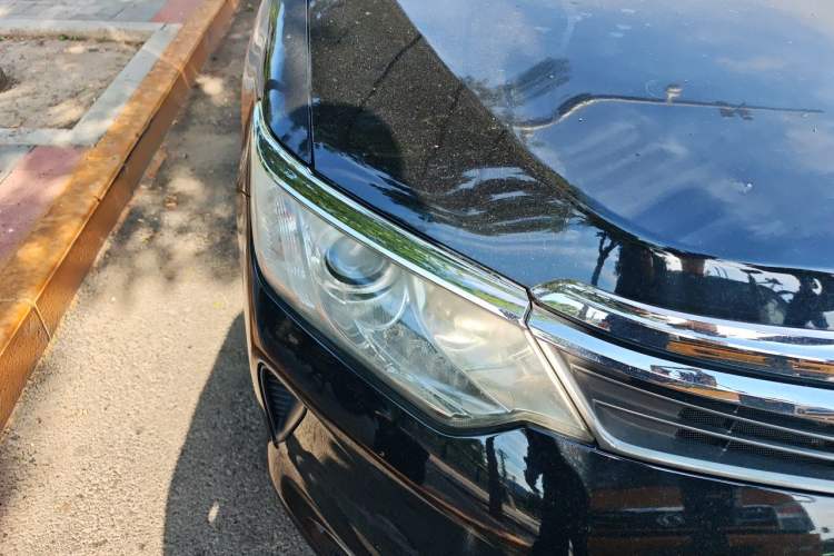 Used Toyota Camry 2015 2.0G Premier Edition Right Front Headlight