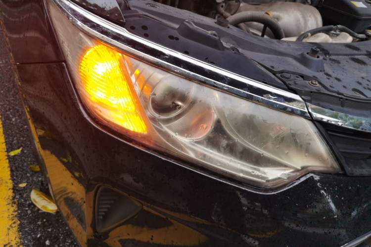 Used Toyota Camry 2015 2.0G Premier Edition Right Front Headlight