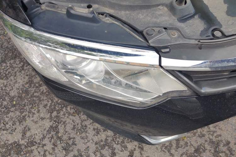 Used Toyota Camry 2015 2.0G Premier Edition Right Front Headlight