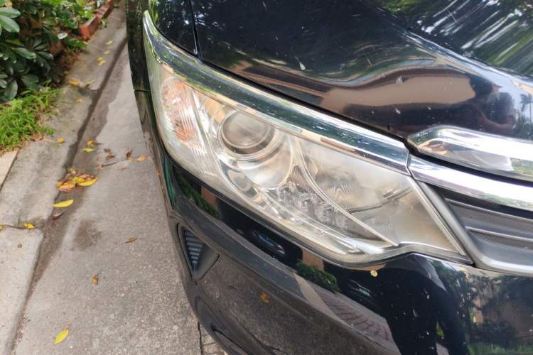 Used Toyota Camry 2015 2.0G Premier Edition Right Front Headlight