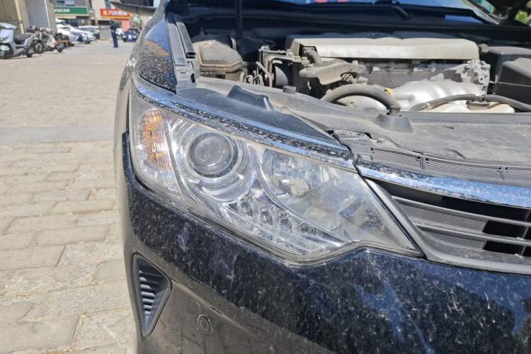 Used Toyota Camry 2015 2.0E Elite Edition Right Front Headlight