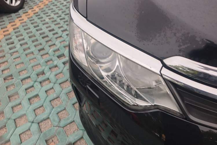Used Toyota Camry 2015 2.0G Luxury Edition Right Front Headlight