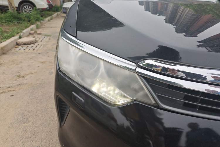 Used Toyota Camry 2015 2.5G Luxury Navigation Edition Right Front Headlight