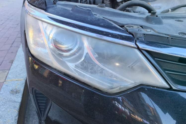 Used Toyota Camry 2015 2.0G Premier Edition Right Front Headlight