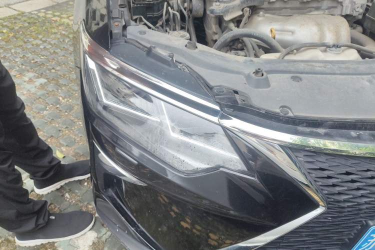 Used Toyota Camry 2015 2.0G Premier Edition Right Front Headlight