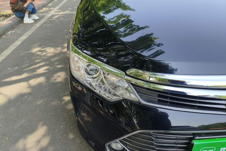 Used Toyota Camry 2015 2.0E Elite Edition Right Front Headlight